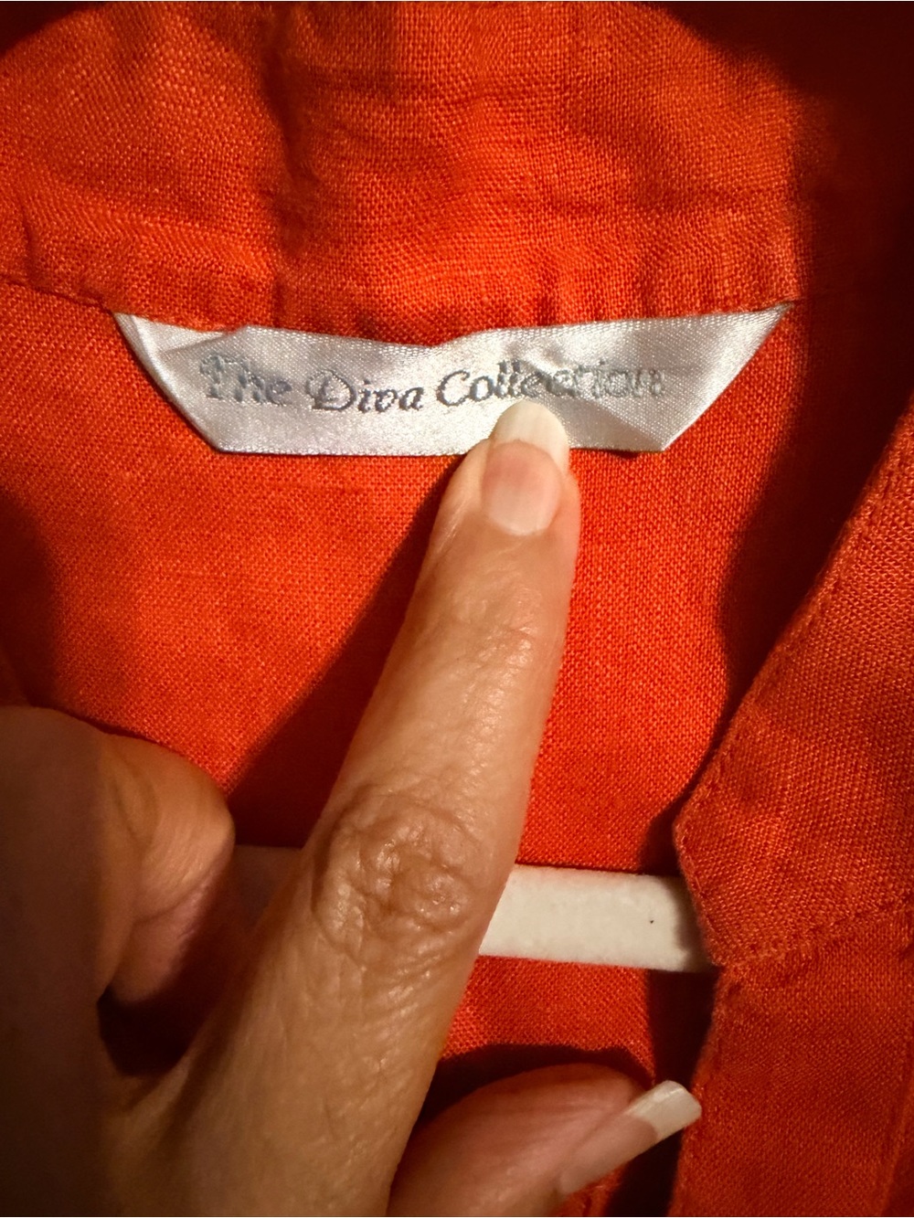 The Diva Collection Orange Pintuck Button Front Blouse XS Linen Look 3/4 Sleeve - Picture 7 of 12